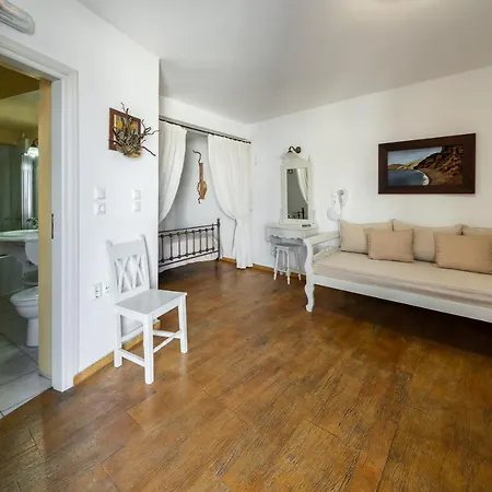 Aparthotel Smaro Firostefani