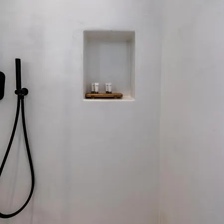 Smaro Firostefani